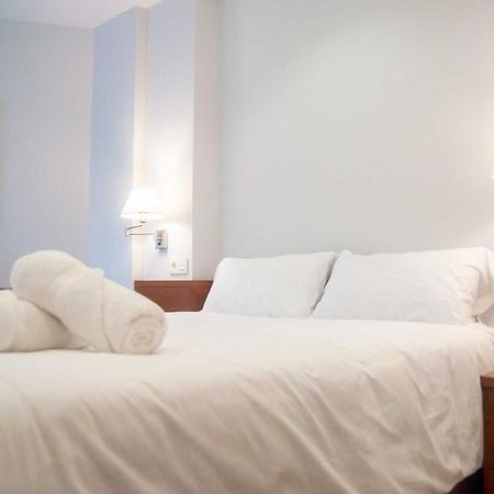 Apartamentos Dr28 A 250 M De La Playa Fuengirola Buitenkant foto