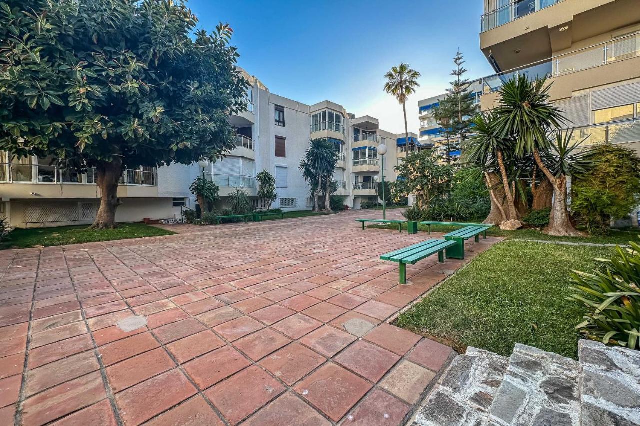 Apartamentos Dr28 A 250 M De La Playa Fuengirola Buitenkant foto